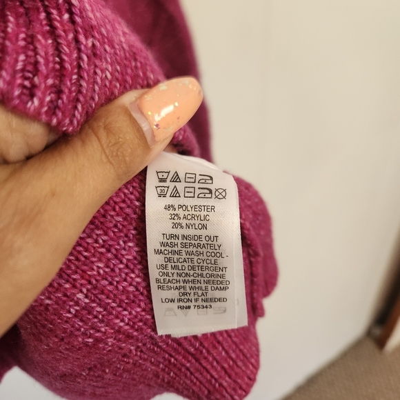 Max Studio Pink Cable Knit Sweater Soft Warm Winter Womens Size Medium Crew Neck - Picture 5 of 8